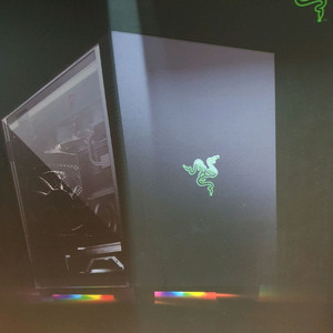 레이저 토마호크 itx 미개봉 새제품 팝니다.