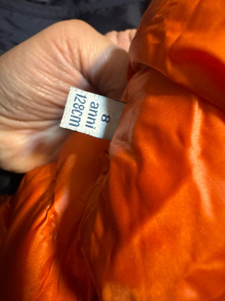 몽클레어 키즈 경량패딩 봄버형 정품 / 지퍼고장 / AS가능 / 7만원 이미지