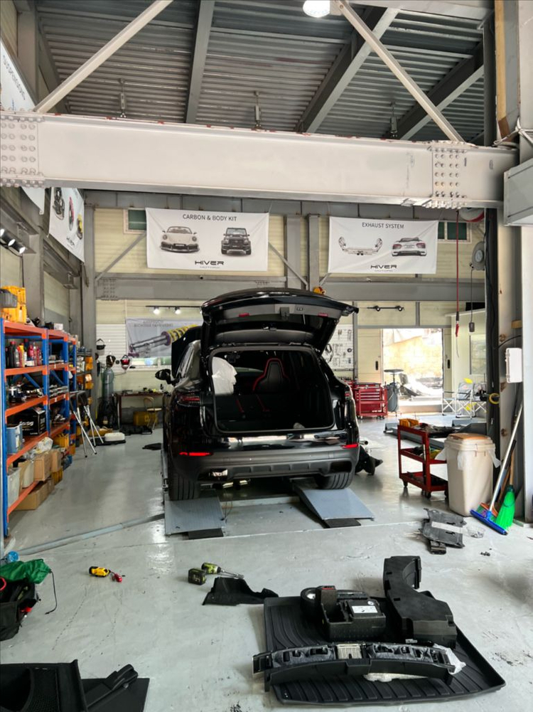 카이엔 E3 9Y0 브릴란테 가변배기 이미지