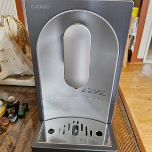 쿠쿠/전자동 에스프레소 커피 머신 (루미 브라운) CCM-CAE2010LB