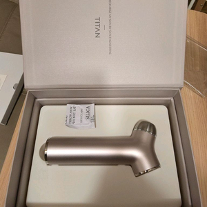 쿼드쎄라 티탄 t1 로즈골드 풀박 + 스탠드 세트로 판매합니다