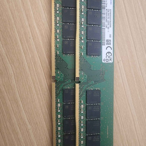 삼성 32GB M378A4G43AB2-CWE/데스크탑메모리/램32G 삼성 32GB DDR4 3200 이미지