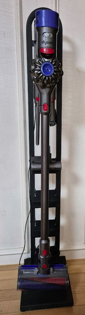 다이슨 무선청소기 v8 천안직거래--7
