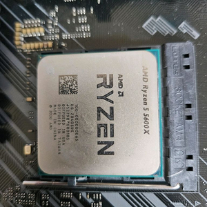 amd 5600x + tuf gaming b550 plus