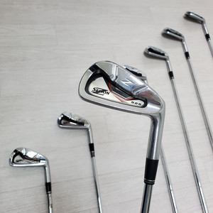 스릭슨 Z 525 포지드 아이언세트 7개구성세트 스틸 이미지