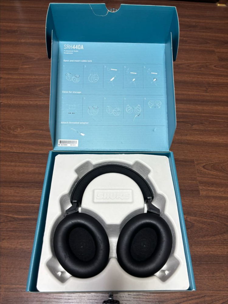 SHURE 슈어 SRH440A 모니터링 헤드폰 8만원에 판매합니다--1