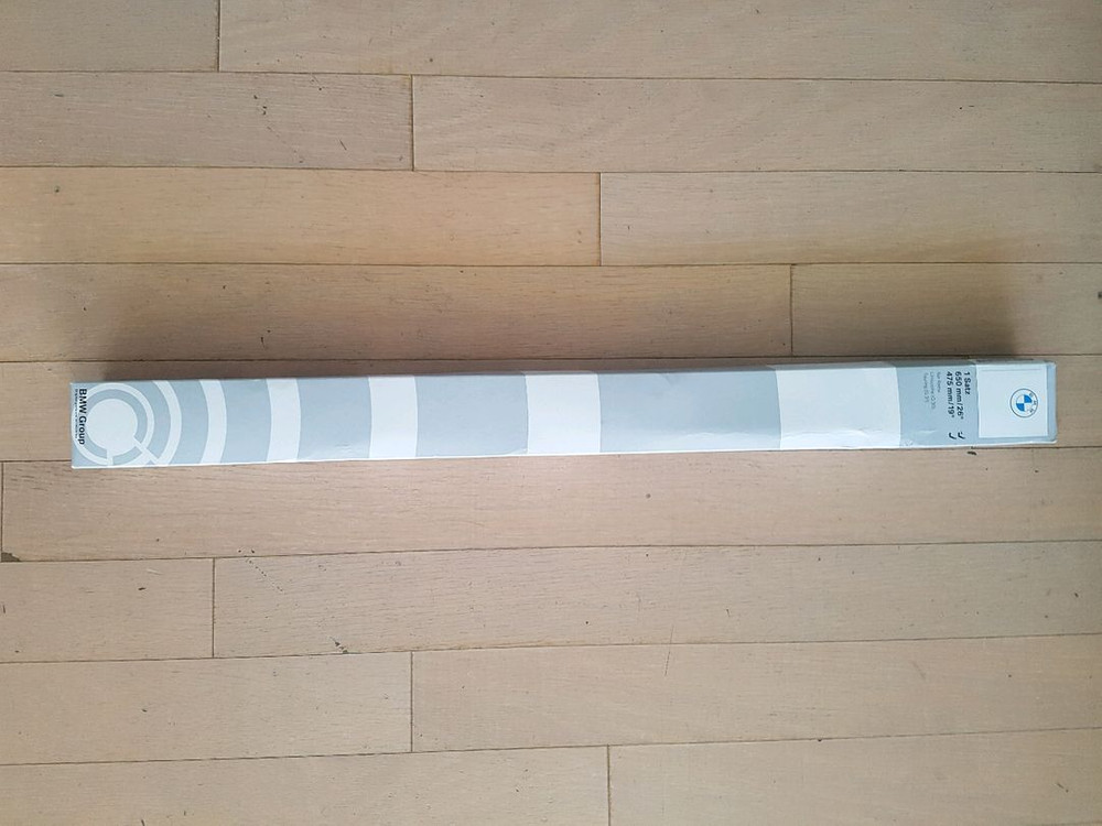 BMW G30 G31 5시리즈 순정 와이퍼 1셋트 팝니다--2