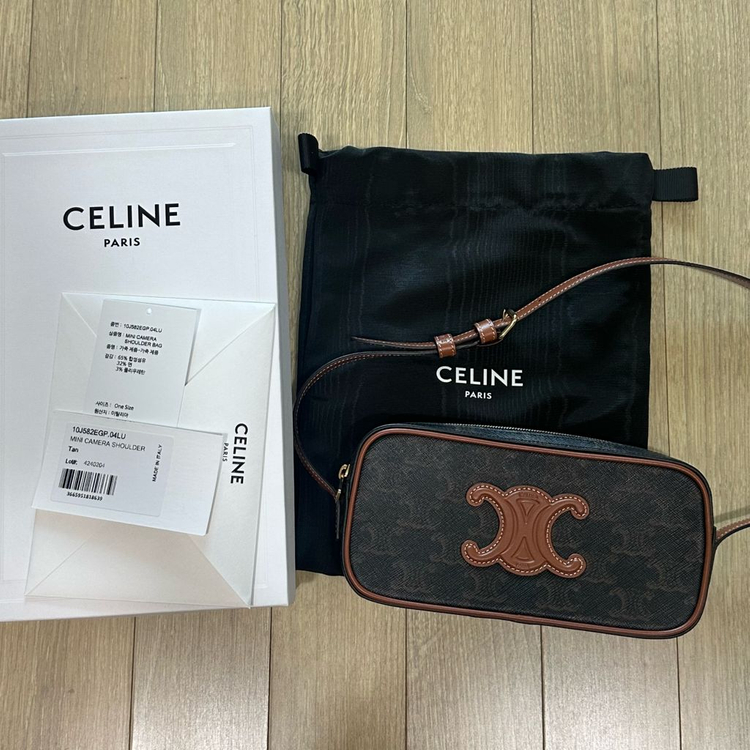 셀린느 트리옹프 미니 카메라 숄더백--1