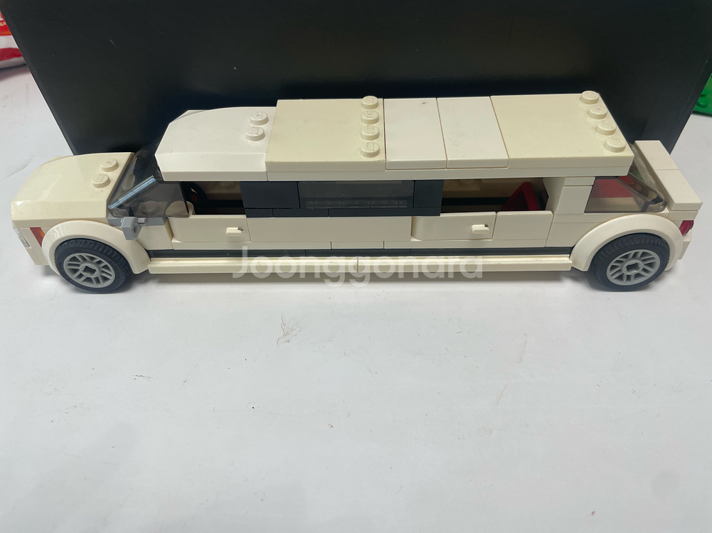 레고시티 개인제트기와 리무진--2