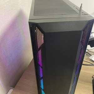 ` 12600KF + RTX4070SUPER 본체