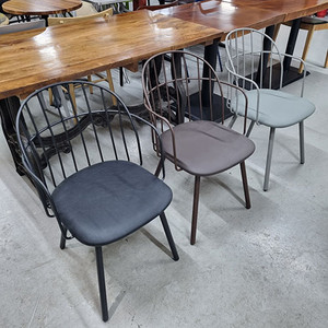 카페용 의자 특가로 판매합니다.