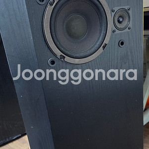 소리 아주 좋아요. 보스 401 스피커 한 세트 판매합니다.