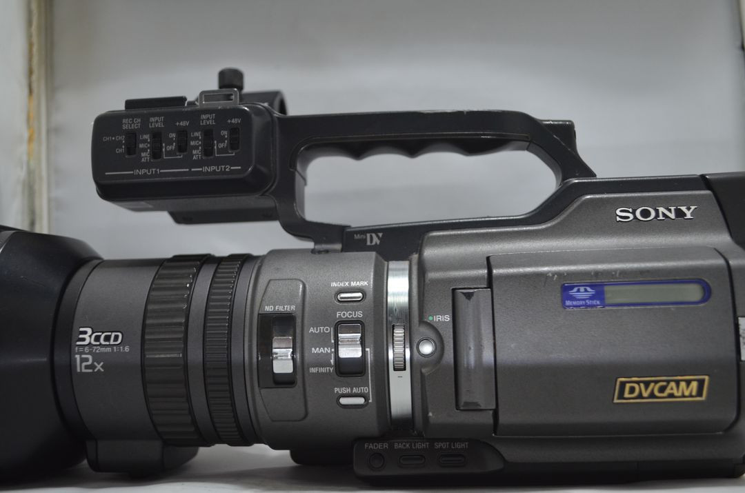 소니NX3N 소니Z7N 소니Z5N 소니V1N 소니A1N 소니PD150 소니FV100A NP-F970 소니MRC1 이미지