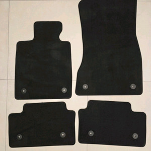 BMW 5시리즈 순정 카매트 팔아봐요~