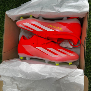 [새상품]아디다스 엑스크레이지패스트 FG(265)110,000 이미지