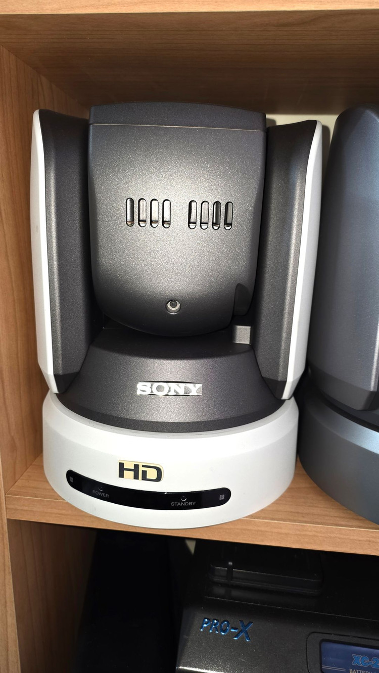 SONY PTZ 돔카메라--1