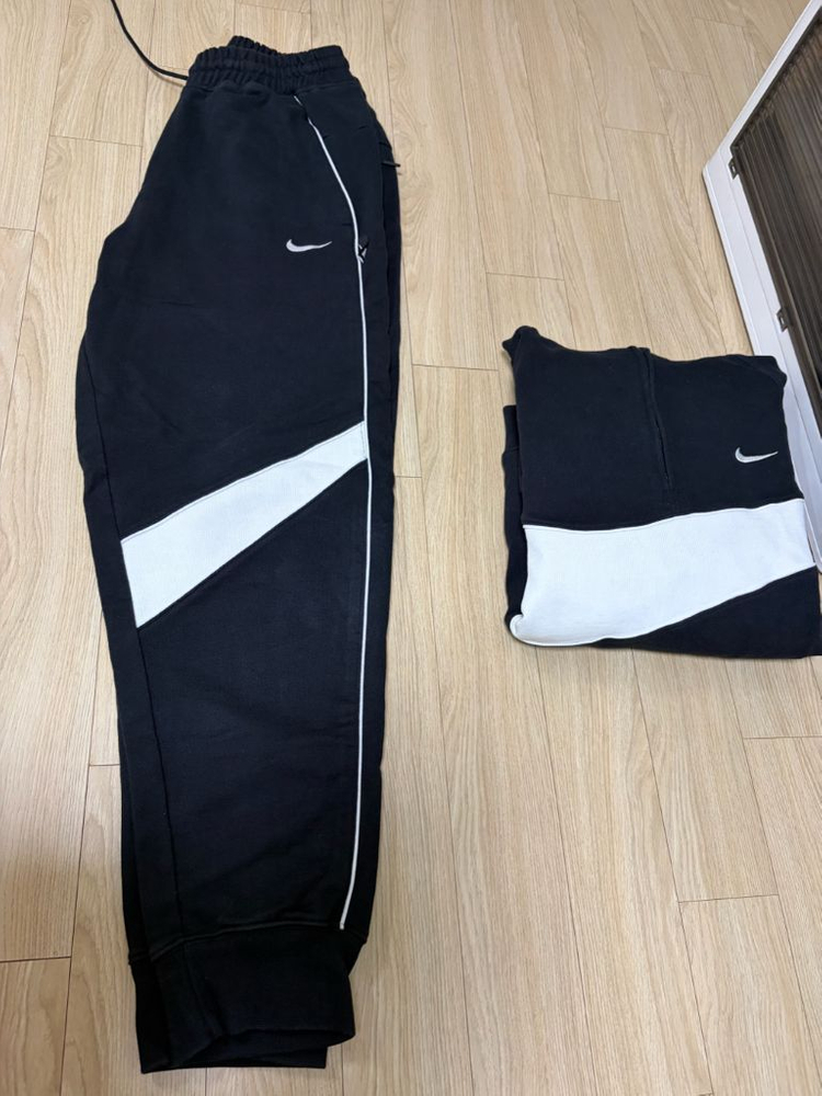 나이키 스우시 하프 집 플리스 후드 블랙 셋업 상의L 하의S--6