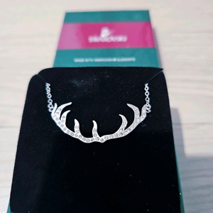 스와로브스키 목걸이 새제품