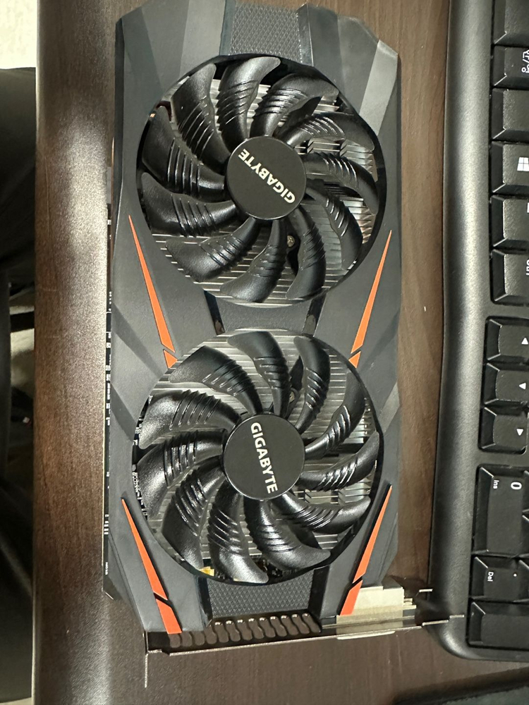 그래픽카드 1060 6G 이미지