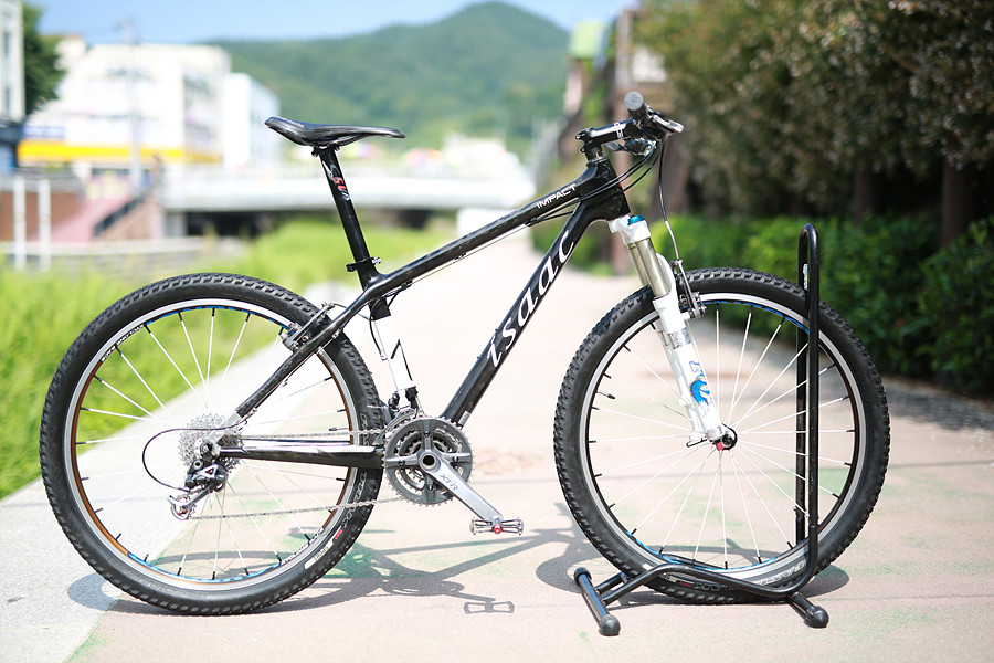 *독일 명차 아이작 임팩트 S 16인치 *9.72kg*26인치--2