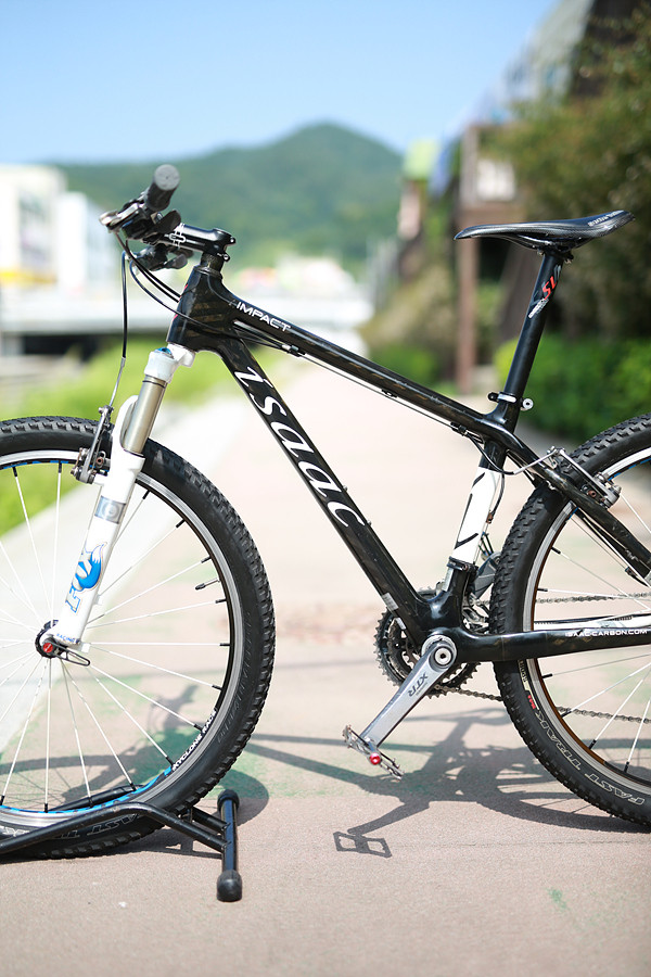 *독일 명차 아이작 임팩트 S 16인치 *9.72kg*26인치--5