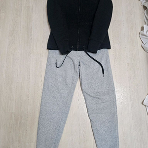 여성 유니클로 기모 집업 맨투맨+융기모 조거팬츠 세트