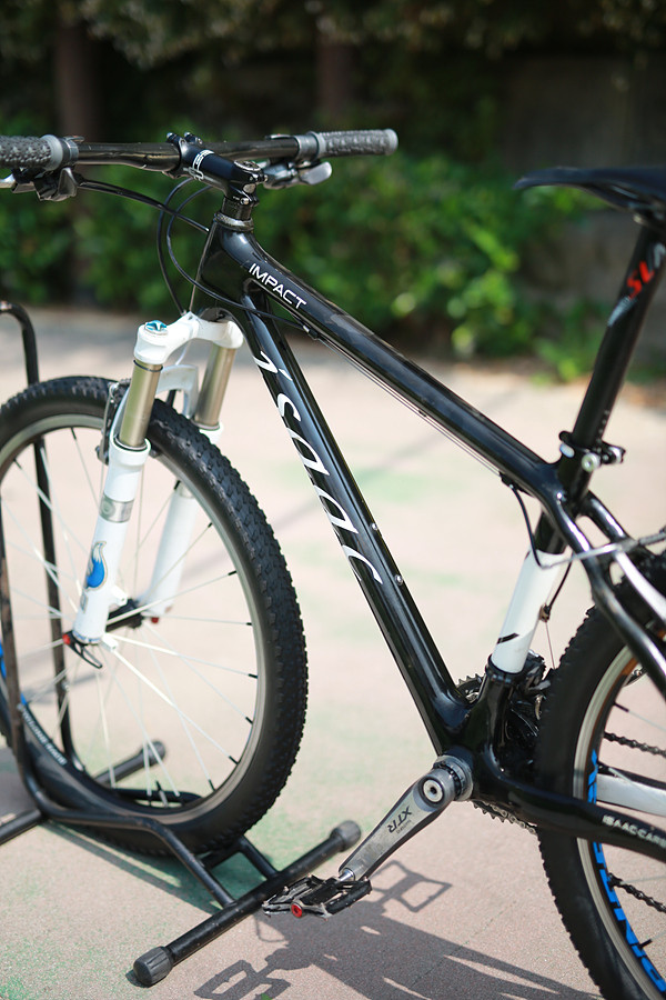 *독일 명차 아이작 임팩트 S 16인치 *9.72kg*26인치--9