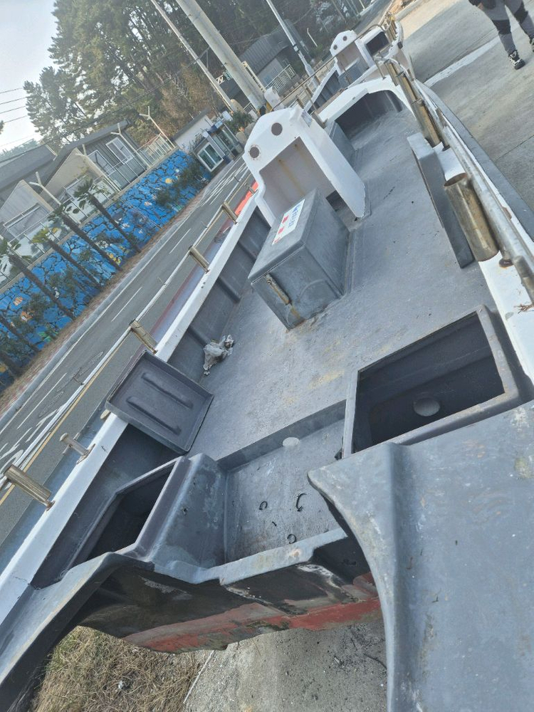 낚시 레져 보트 선체판매 이미지