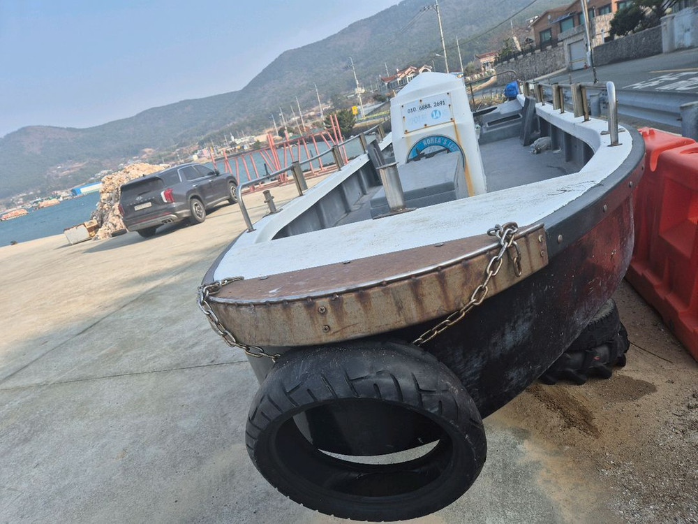 낚시 레져 보트 선체판매 이미지