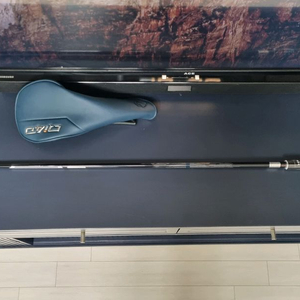 테일러메이드 qi4d 드라이버 미개봉