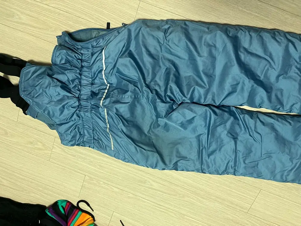 어린이 키즈 스키 보드 썰매 멜빵바지 패딩 방한복 이미지