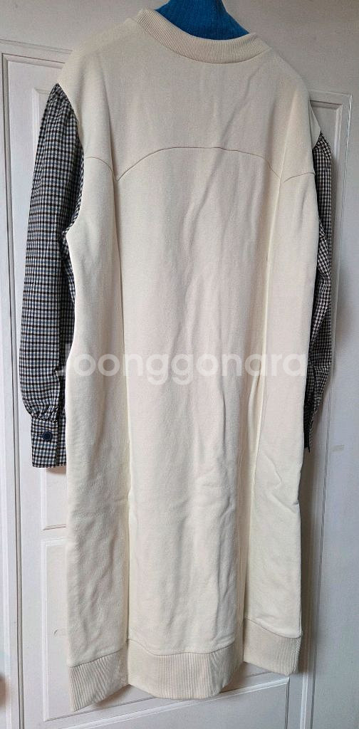 럭키슈에뜨 목폴라 원피스--1