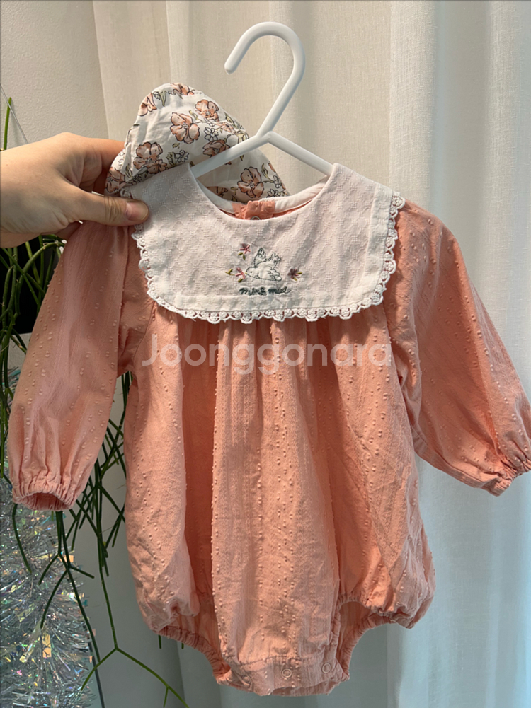 밍크뮤 바디수트 12m(80사이즈) 모자세트--1