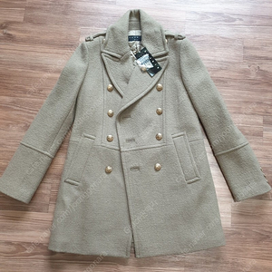 (새제품)시슬리 연카키 골드 버튼 누빔 피코트 모100 이미지