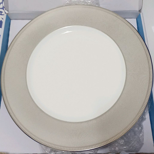 (미사용)웨지우드 윈터화이트 디너접시