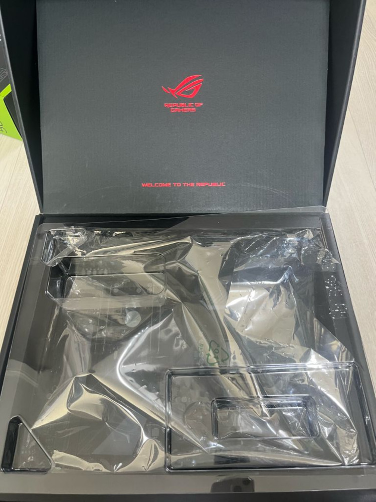 인텔 9세대 i9 9900KF cpu + z390 막시 히어로 메인보드--4