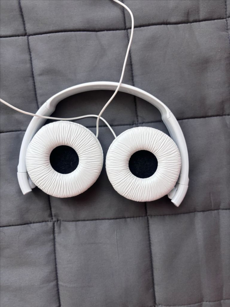 소니 헤드셋 MDR-ZX110--2