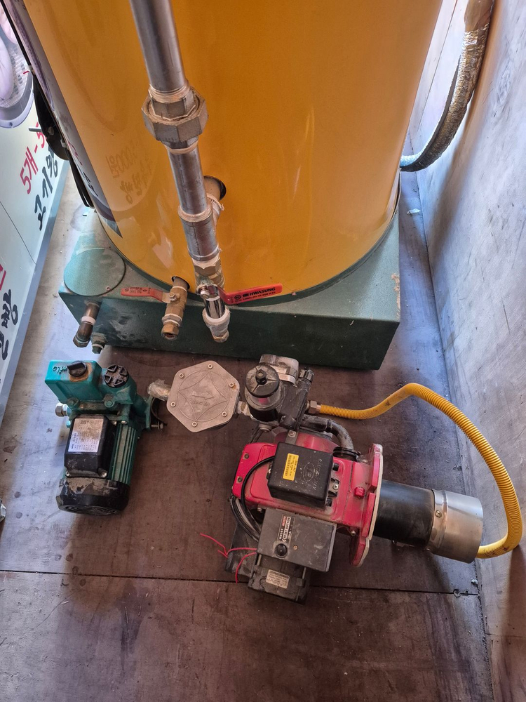 (만두가게 폐업했어요 ) 업소용 스팀찜기 , 스팀보일러, 스팀 찜빵찜기 , 딤섬찜기 , 벽선반, 3단선반 이미지