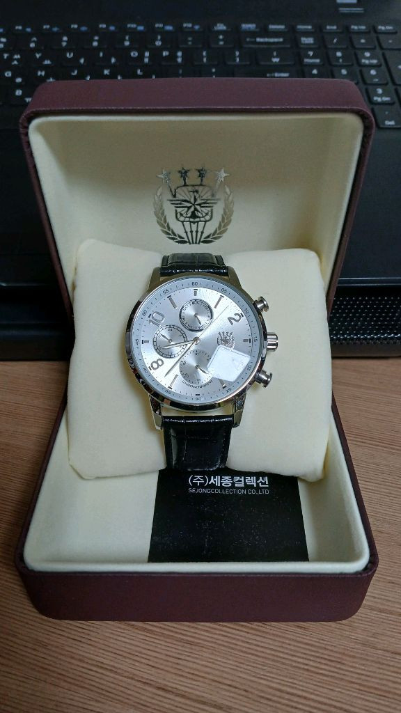 합참의장 크로노그래프 미사용 시계 대통령 청와대 국정원 이미지