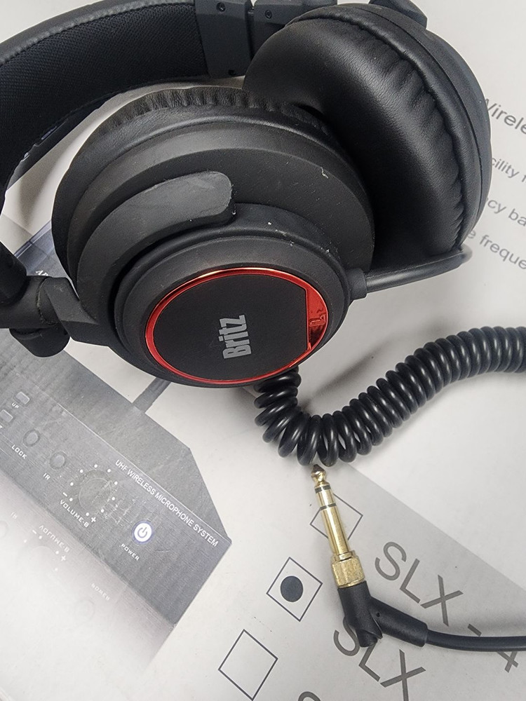 2. 브리츠 BA-HMP60 유선 DJ/모니터 헤드폰 + 이어셋마이크 2개 (미니 XLR 3핀 커넥터)--6