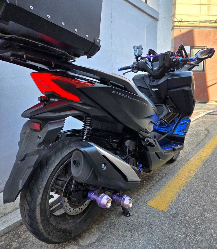 혼다 포르자350 24년식 사용검사완료,블박 2채널--7