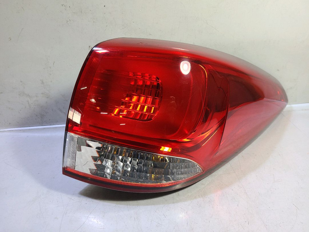 올뉴카렌스 테일램프/데루등/후미등 조수석 (92402-A4) 이미지