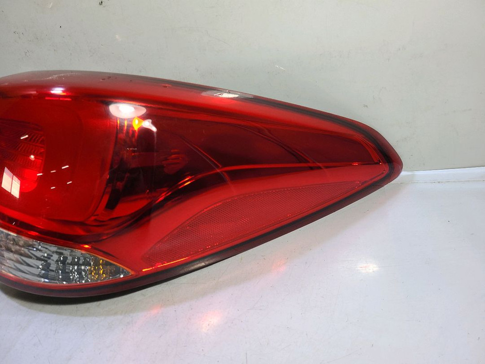 올뉴카렌스 테일램프/데루등/후미등 조수석 (92402-A4) 이미지