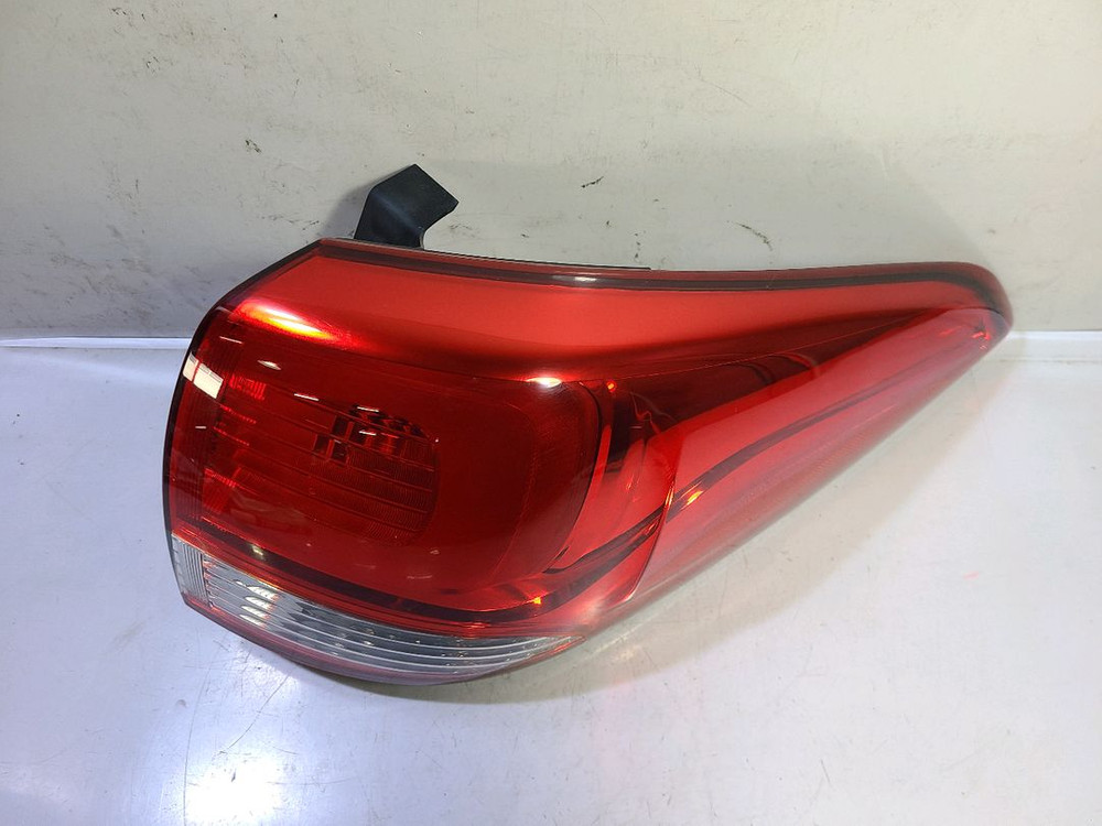 올뉴카렌스 테일램프/데루등/후미등 조수석 (92402-A4) 이미지