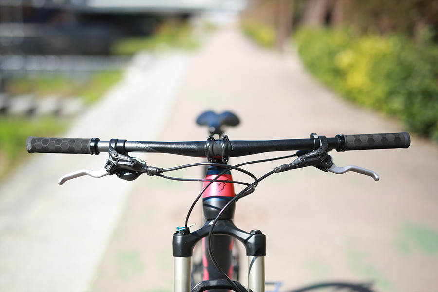 *주행거리 짧음*20년 펠트 *카본완성차* 16인치-29인치---8