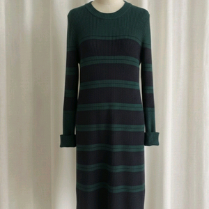 에잇세컨즈 다크그린 스트라이프 니트 원피스 S 85사이즈