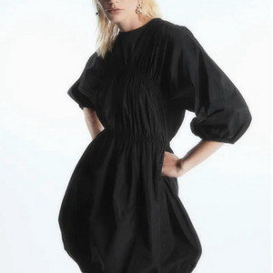 COS 코스 벌룬 셔링 미니드레스