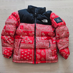 노스페이스 x 케이스스터디 콜라보 페이즐리 반다나 레드