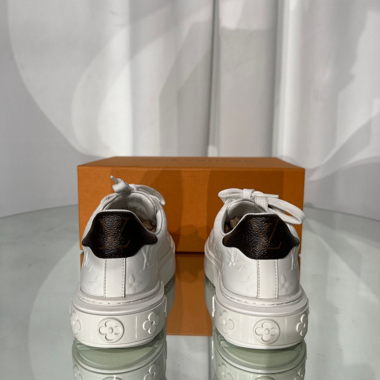 [정품] 루이비통 모노그램 타임아웃 스니커즈 34사이즈--3