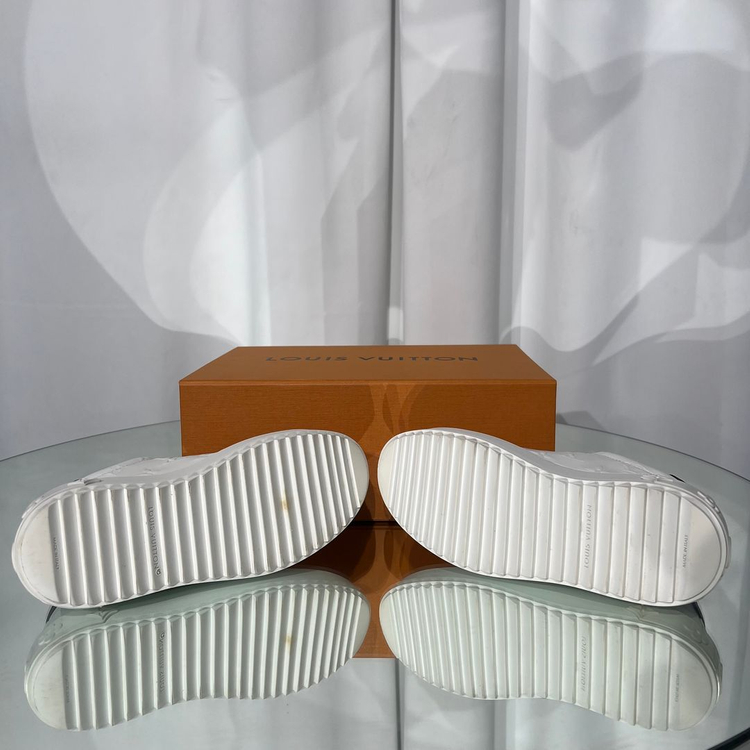 [정품] 루이비통 모노그램 타임아웃 스니커즈 34사이즈--4